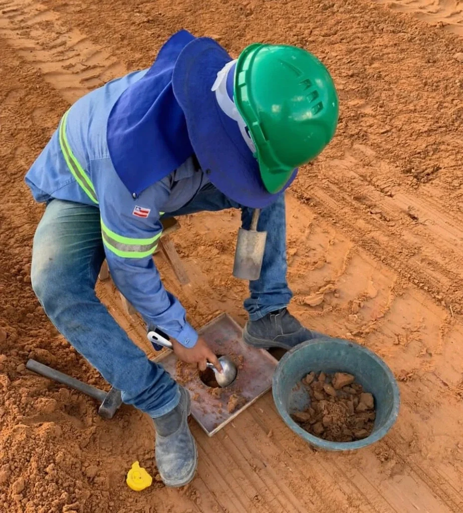 Field Density Testing (Sand Cone) in Swindon: Reliable Compaction Verification for UK Construction