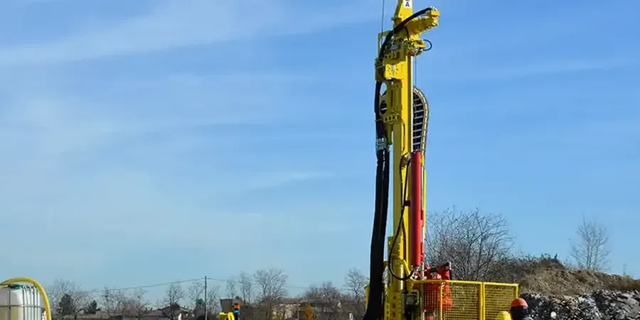 Standard Penetration Test (SPT) in Swindon: BS 5930 Compliant Ground Investigation